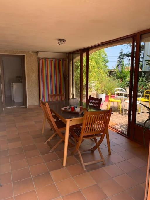 Le Gite Des Tourterelles Belleville-sur-Saône Exterior foto